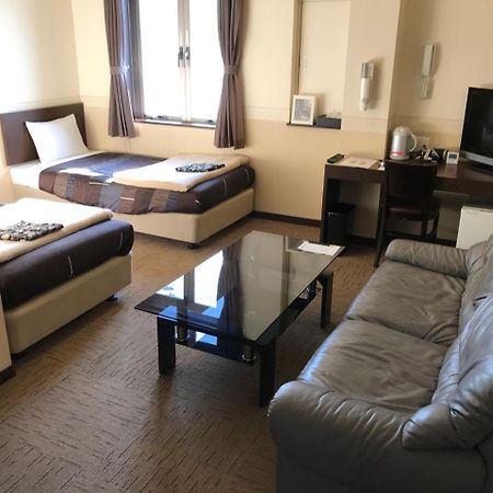 Conbini Ayersrockhotel Sendaitagajo Luaran gambar